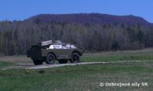 Streľby z obrneného chemického transportéra BRDM-2rch